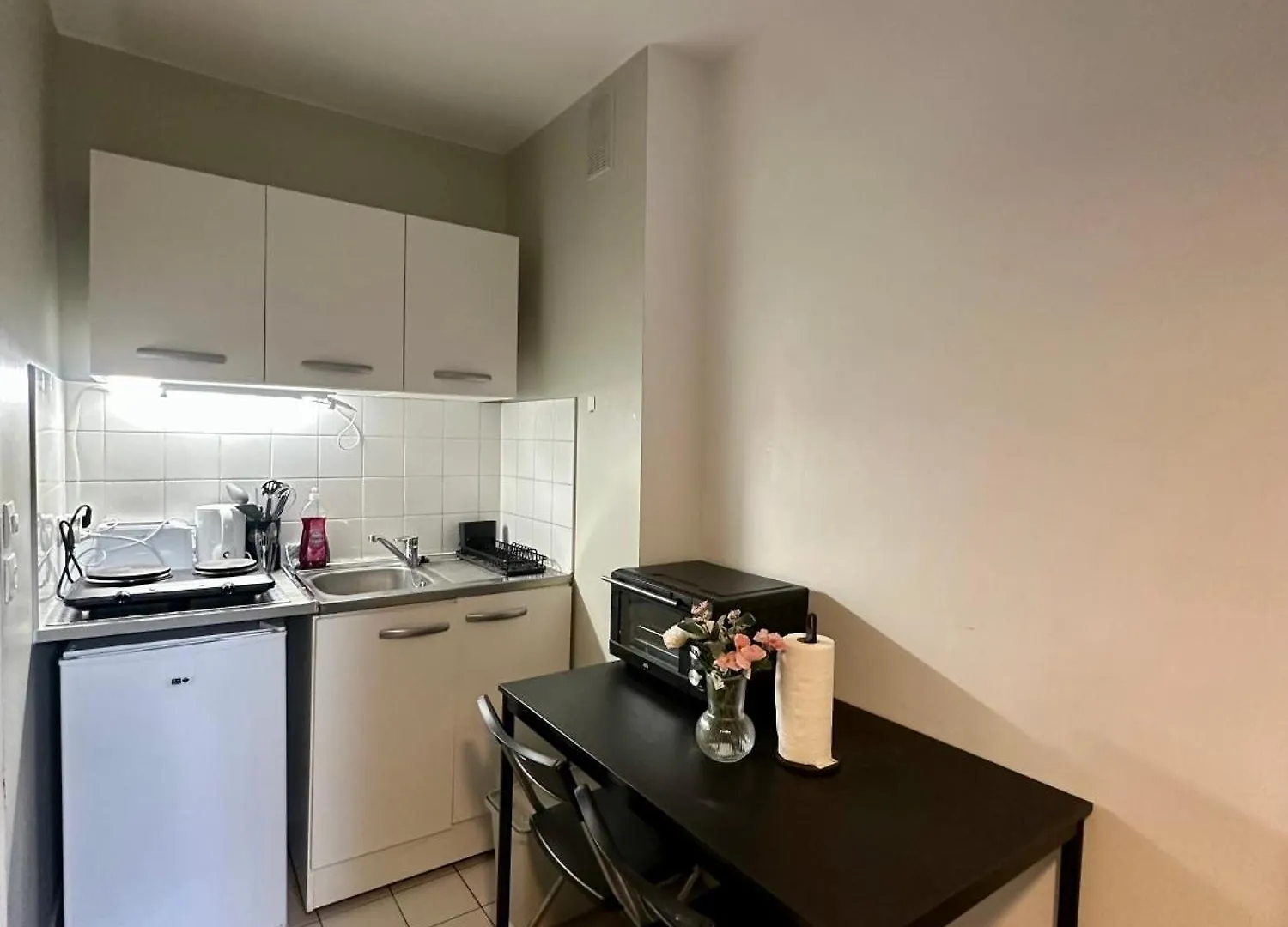 Studio Chic A Deux Pas Du Trocadero Paris Apartment